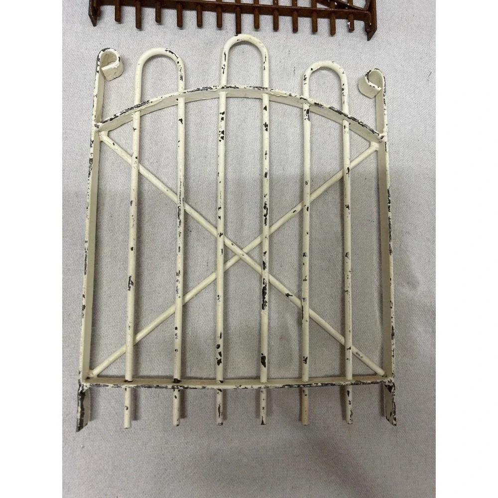 Rustic Wrought Iron Wall Decor Miniature Gates Set of 2 Brown White 7x10
